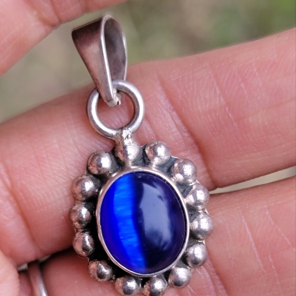Southwestern 925 sterling silver vintage blue cat's eye necklace pendant - Picture 14 of 16
